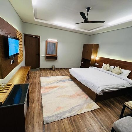 The Foresta By Orchid Hospitality & Holidays Hotel Mukteshwar Buitenkant foto
