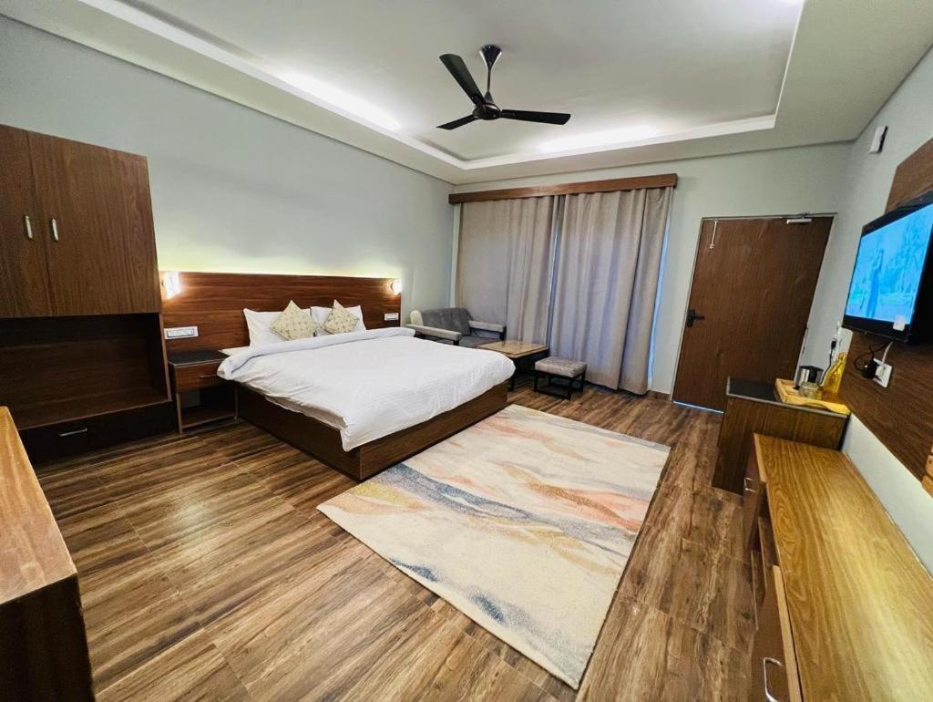 The Foresta By Orchid Hospitality & Holidays Hotel Mukteshwar Buitenkant foto