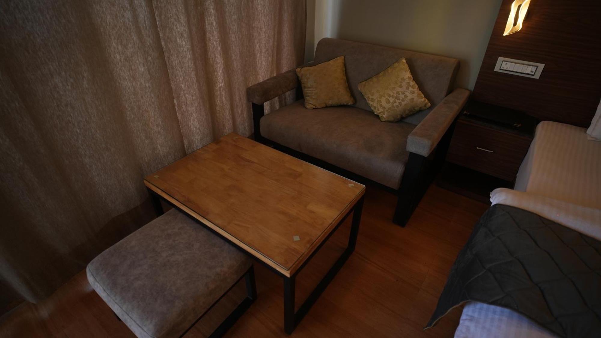 The Foresta By Orchid Hospitality & Holidays Hotel Mukteshwar Buitenkant foto